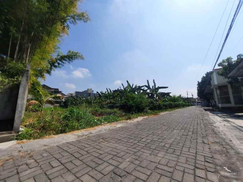 dijual tanah jl damai