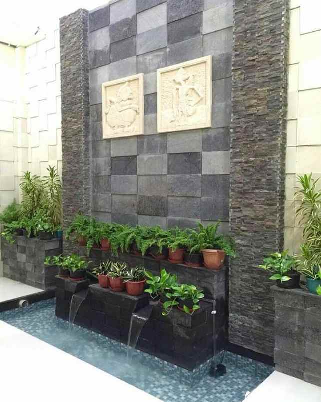 dijual villa permata lobak