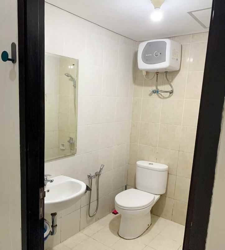 disewakan apartemen jl kh guru amin rt 01 rw