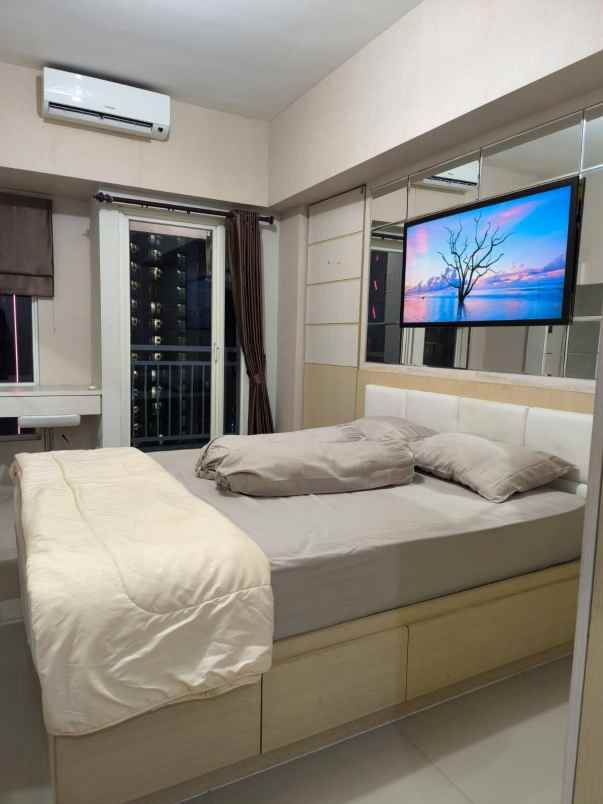 disewakan apartemen orchard lt 26 3br pakuwon mall