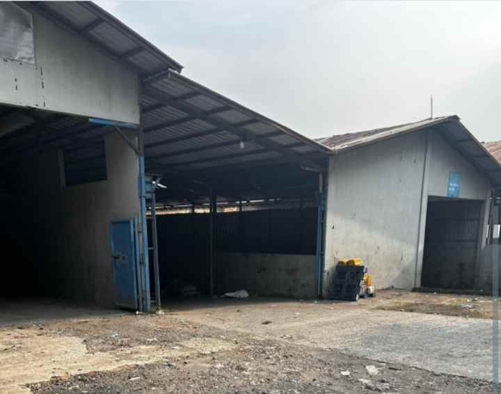 disewakan gudang 2190 m2 setu kab bekasi