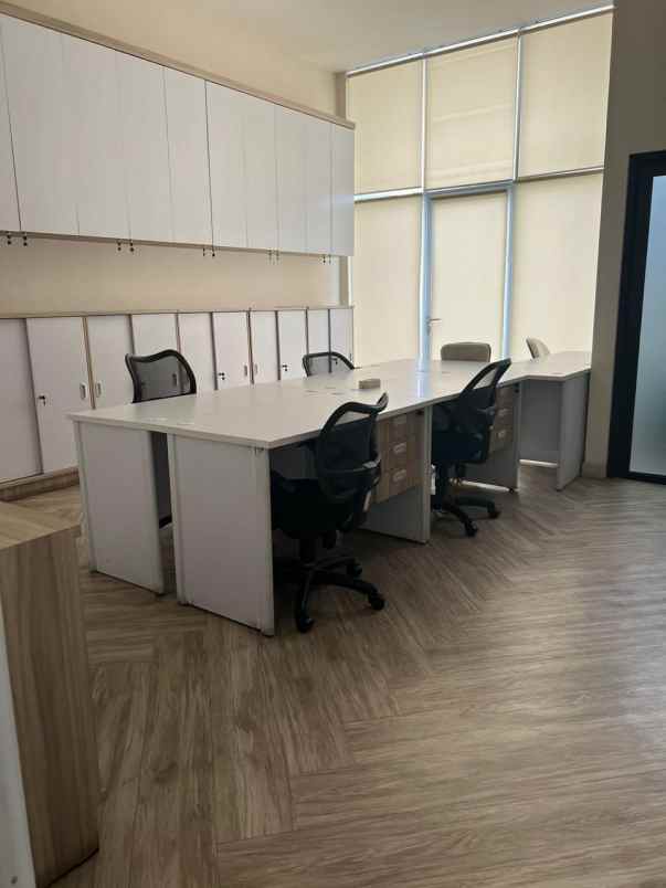 disewakan gudang di bizpark 3 medan satria bekasi