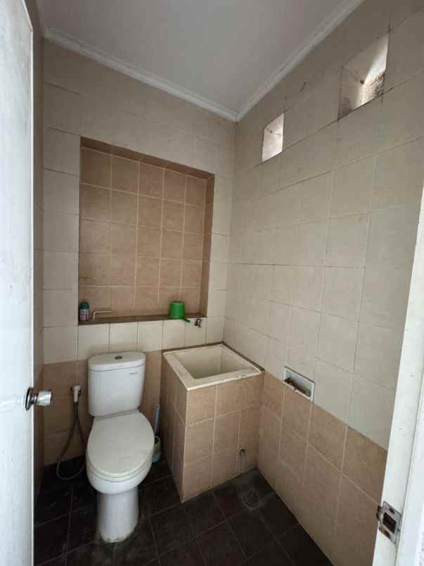 disewakan ruko gudang kantor harapan indah bekasi dekat