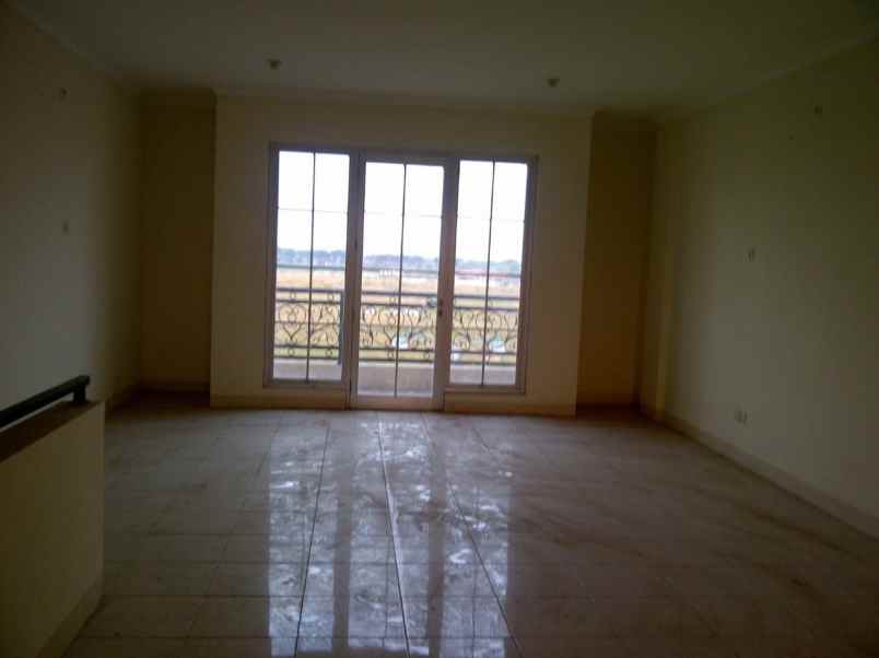 disewakan ruko gudang kantor harapan indah bekasi dekat