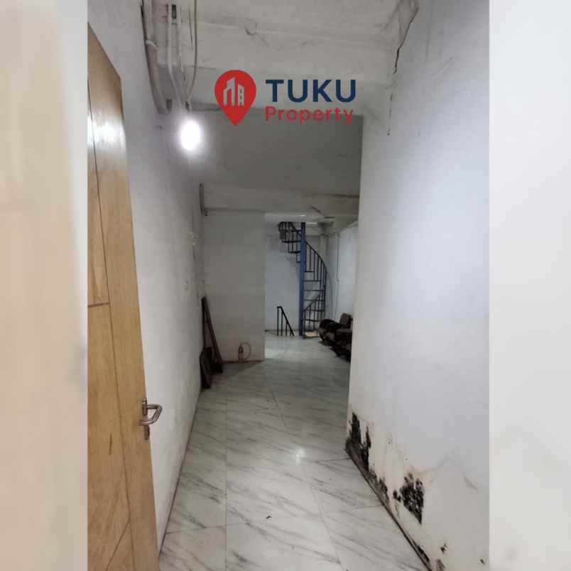disewakan ruko gudang kantor kebayoran lama utara