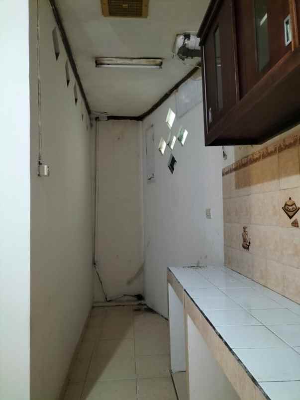 disewakan rumah komplek sariwangi