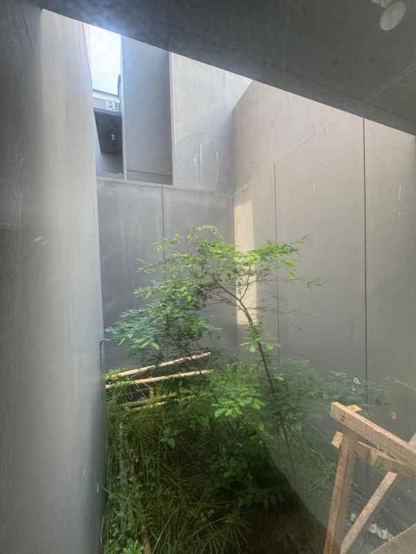 disewakan rumah suvarna sutera cluster