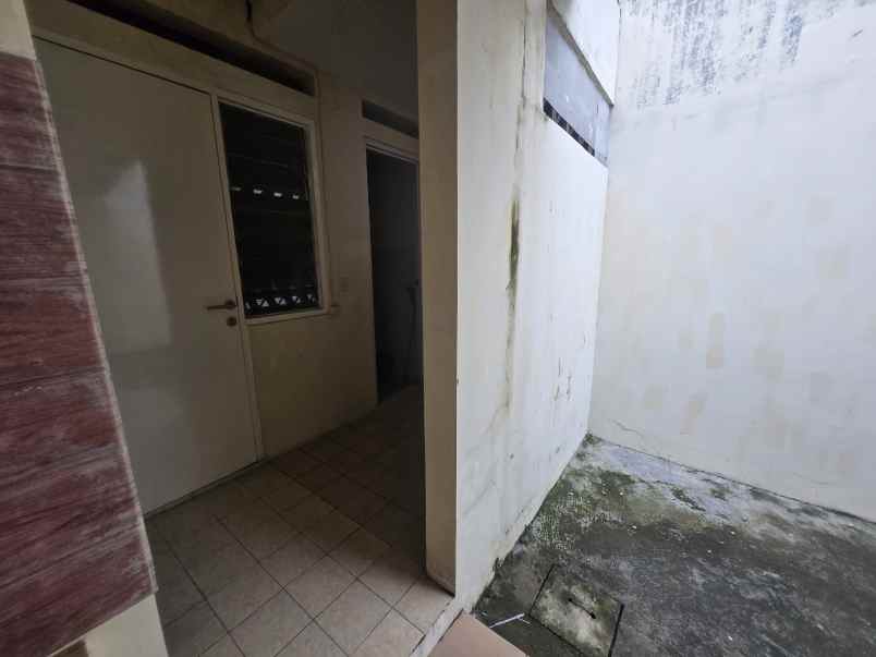 disewakan rumah suvarna sutera cluster bayu