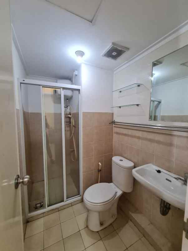 jual apartemen furnished green bay pluit