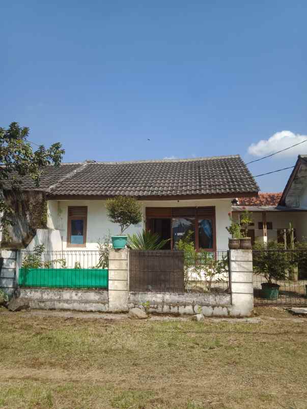jual rumah perum kota baru campaka