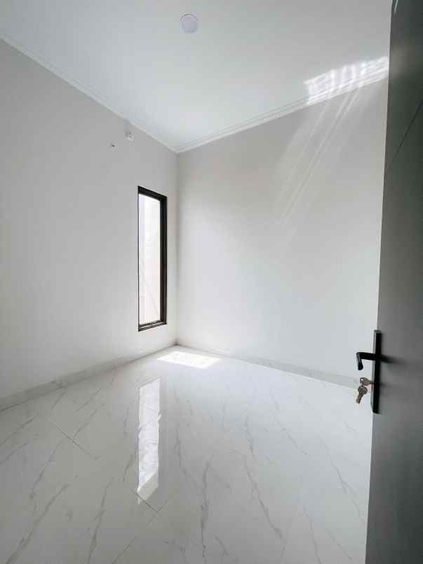 jual rumah pondok ungu sektor 5 bekasi siap huni c0841