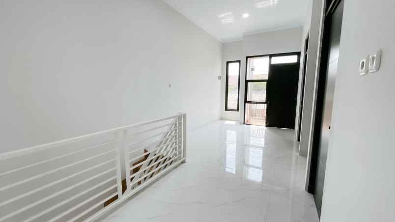 jual rumah pondok ungu sektor 5 bekasi siap huni c0841