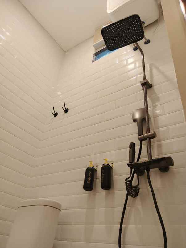 kost eksklusif di kuta smart room fasilitas lengkap