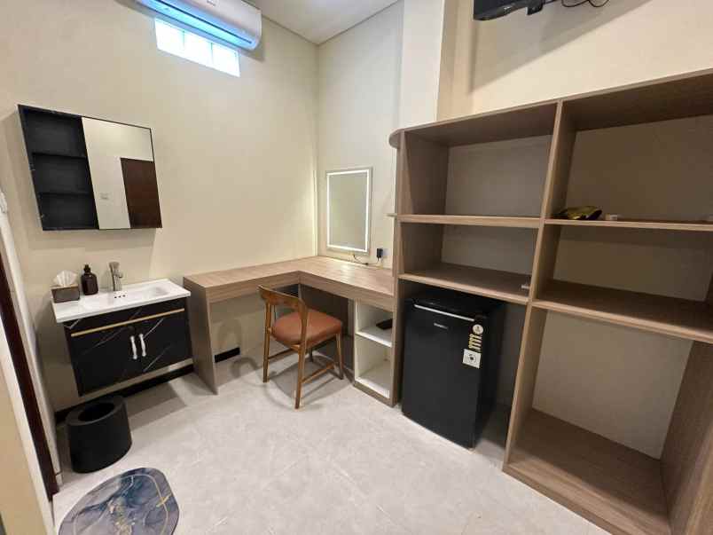 kost eksklusif di kuta smart room fasilitas lengkap
