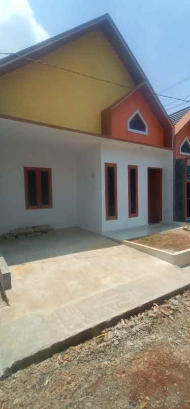 only cash cluster minimalis dekat stasiun cilebut