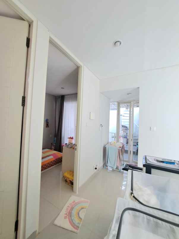 pakuwon city east coast park 2 lantai hgb