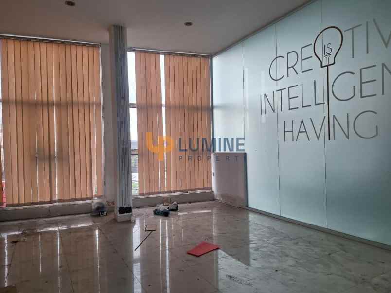 ruko besar strategis di lokasi premium gejayan