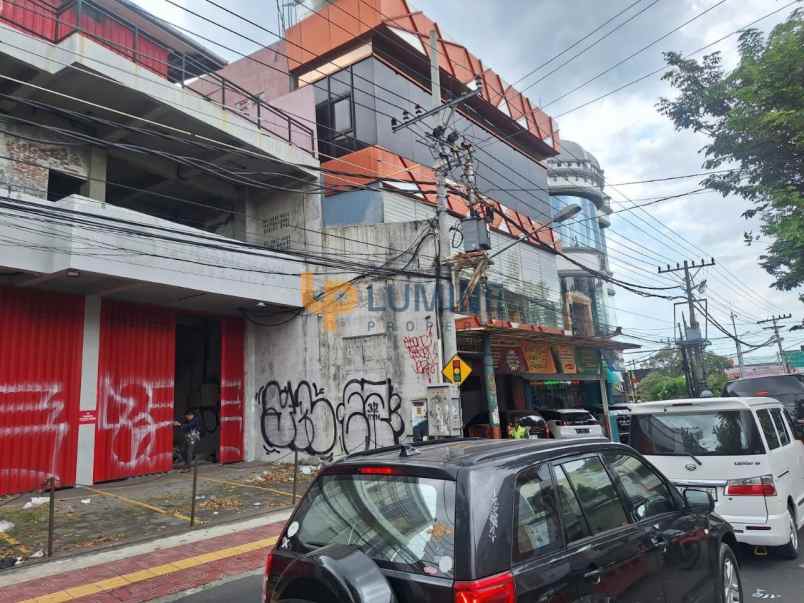 ruko besar strategis di lokasi premium gejayan