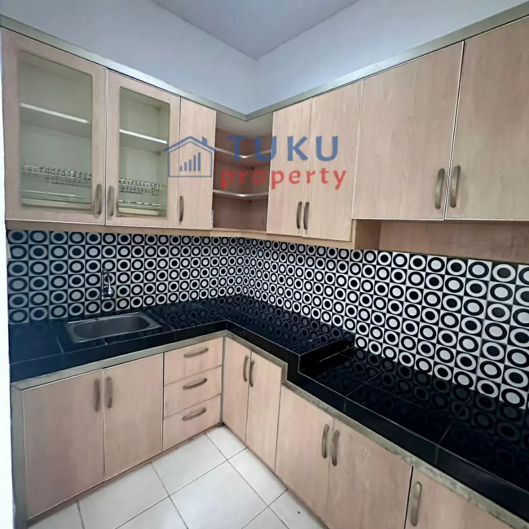 rumah 2 lt di bsd bintaro dekat sekolah jepang