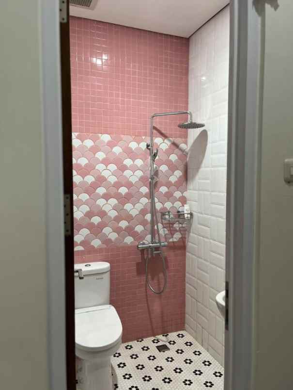 rumah 2 lt secondary dalam cluster di cipayung