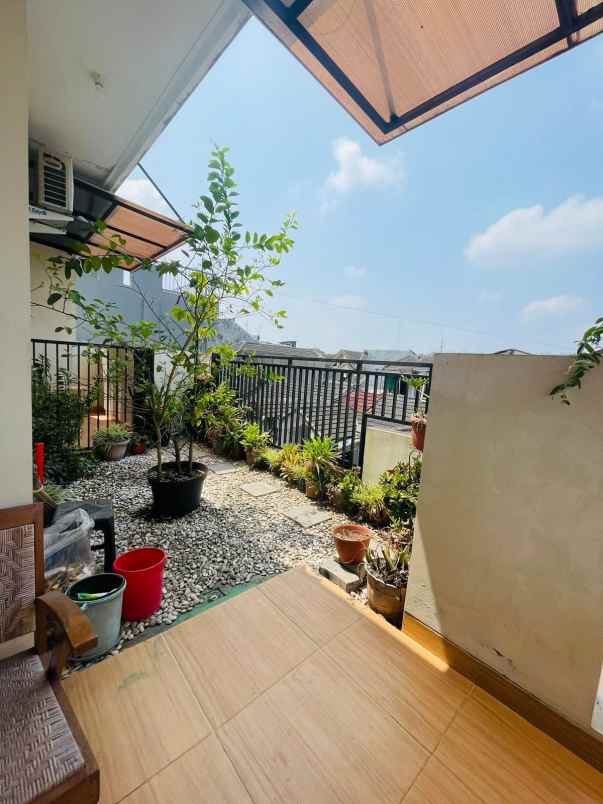 rumah 3 lantai di seturan cocok untuk homestay kos