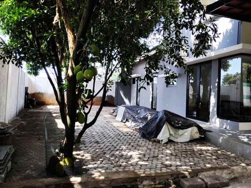 rumah asri nyaman siap huni gandul cinere