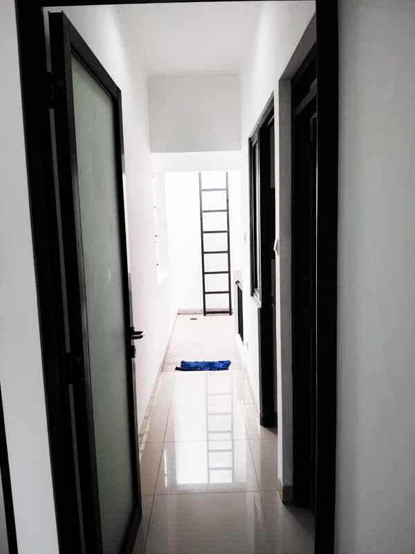 rumah asri nyaman siap huni gandul cinere