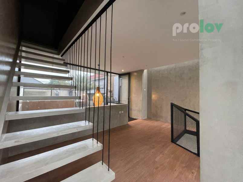 rumah baru di ciwaruga dekat polban maranata