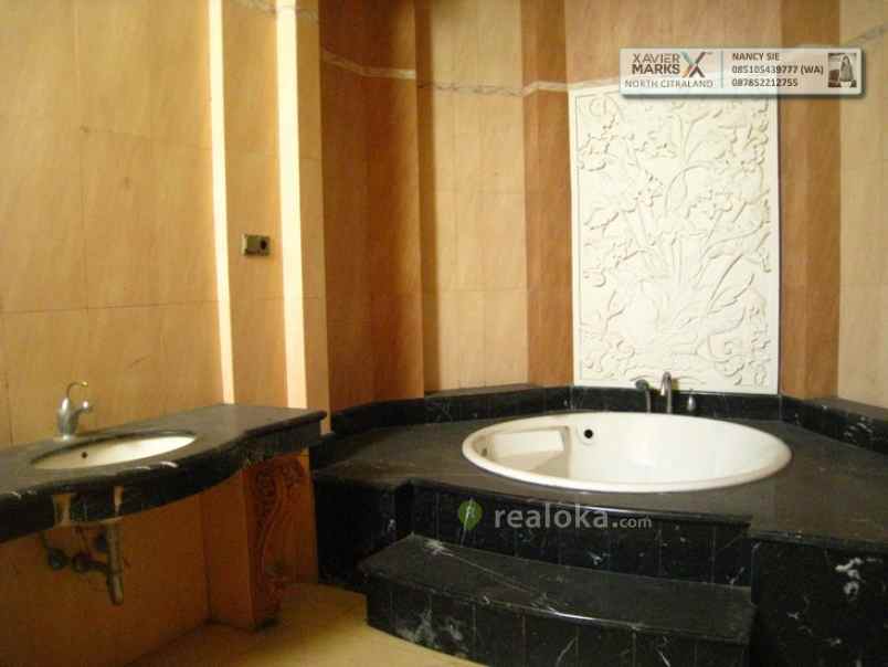 rumah bukit golf utama