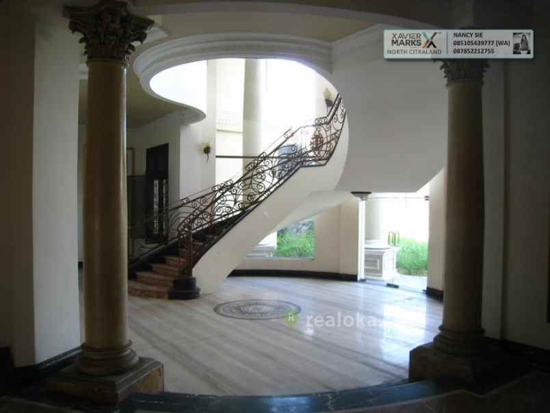 rumah bukit golf utama