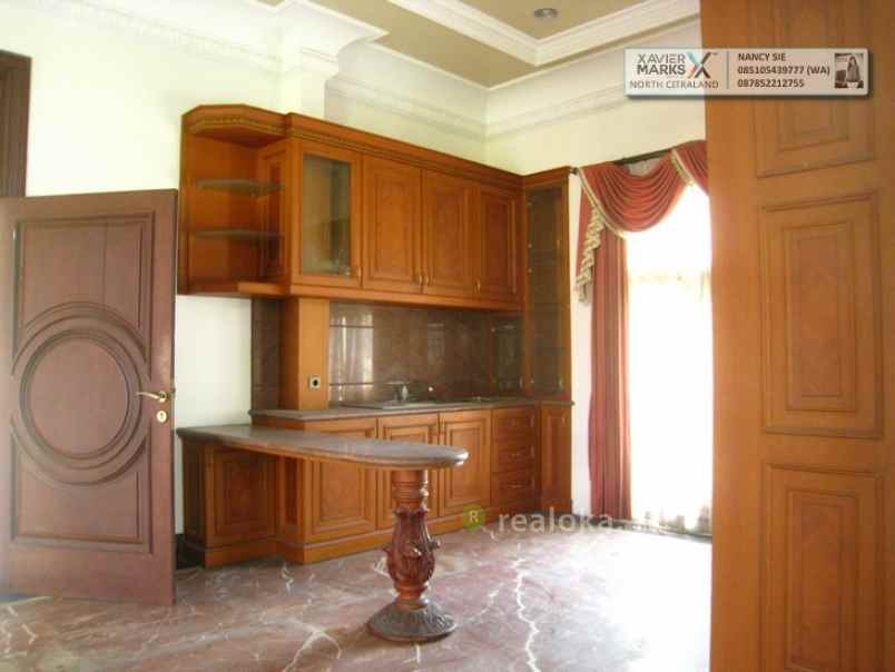 rumah bukit golf utama