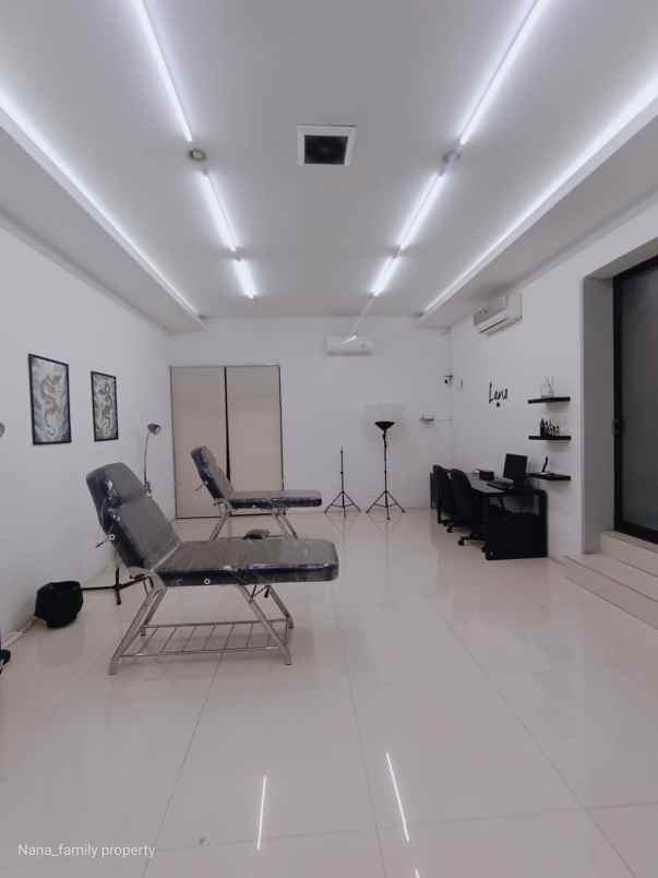 rumah dalam komplek perumahan bintaro jaya