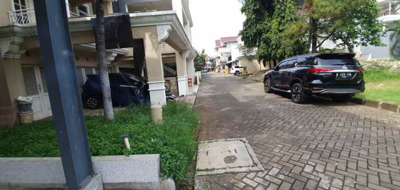 rumah dekat tol jatibening pondok gede bekasi