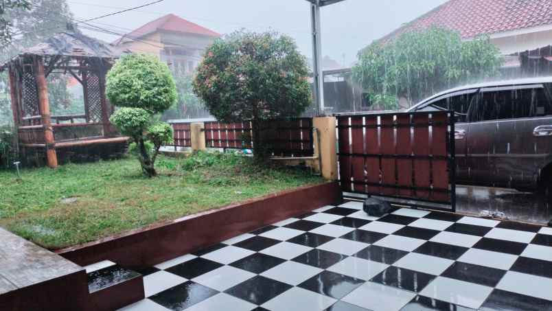 rumah dekat unnes gunungpati semarang