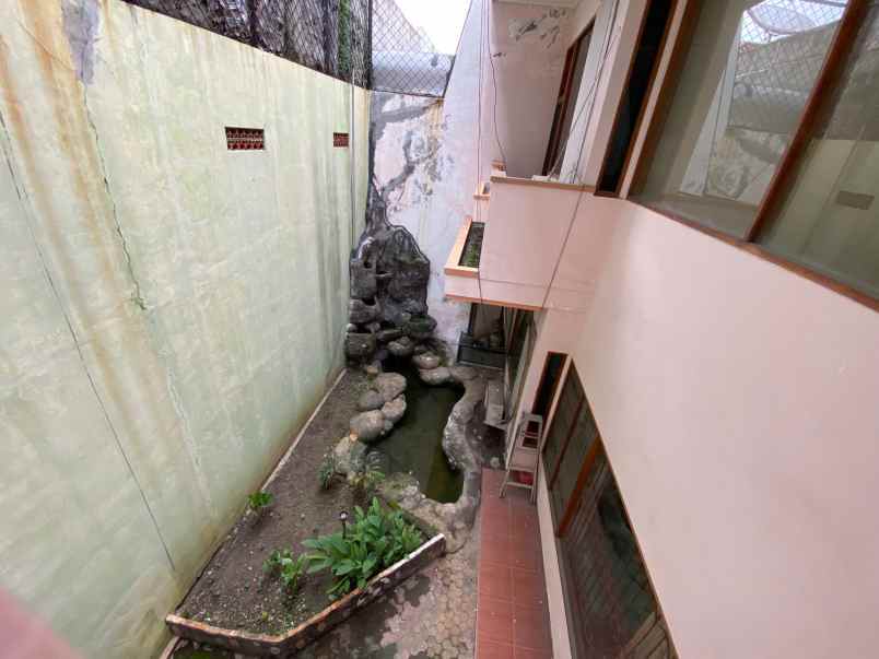 rumah dharmahusada 2 lantai lebar 12 nego