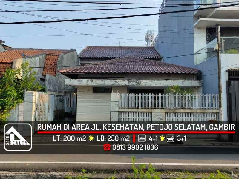 rumah di area jl kesehatan petojo selatan gambir