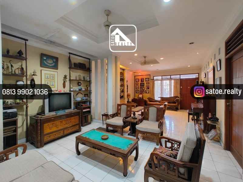 rumah di area jl kesehatan petojo selatan gambir
