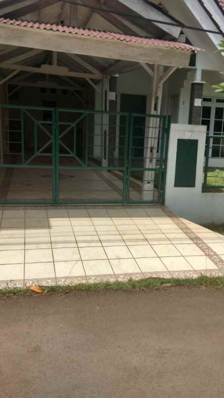 rumah di jl wortel bsd dekat stasiun rawa buntu
