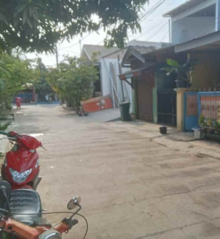 rumah di villa mutiara gading bekasi c0658
