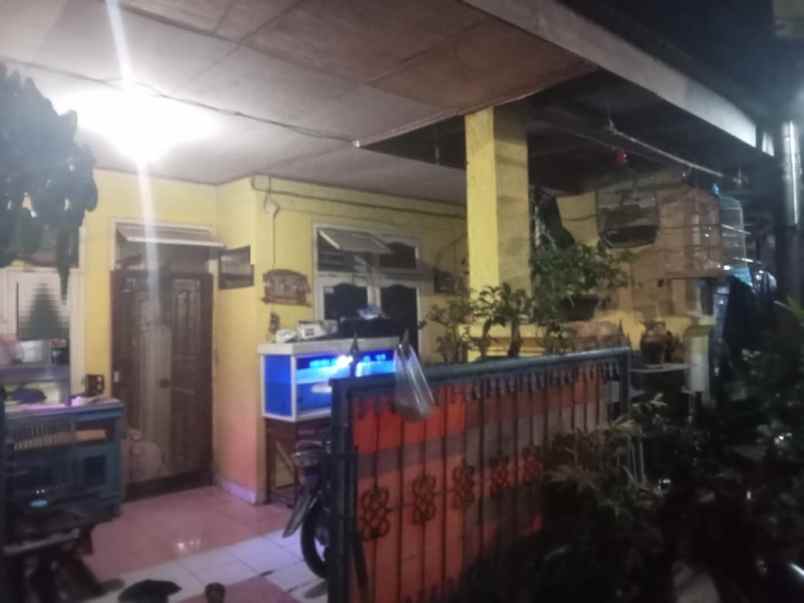 rumah di villa mutiara gading bekasi c0658