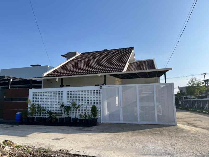 rumah dijual di taman cibaduyut indah 3