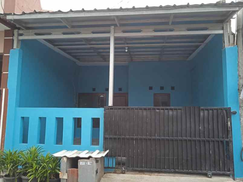 rumah disewa di pup sektor v bekasi c0897