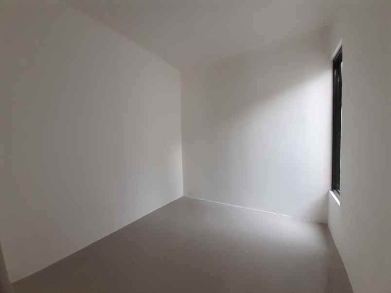 rumah dp 2jt free biaya 3 menit tol jatijajar depok