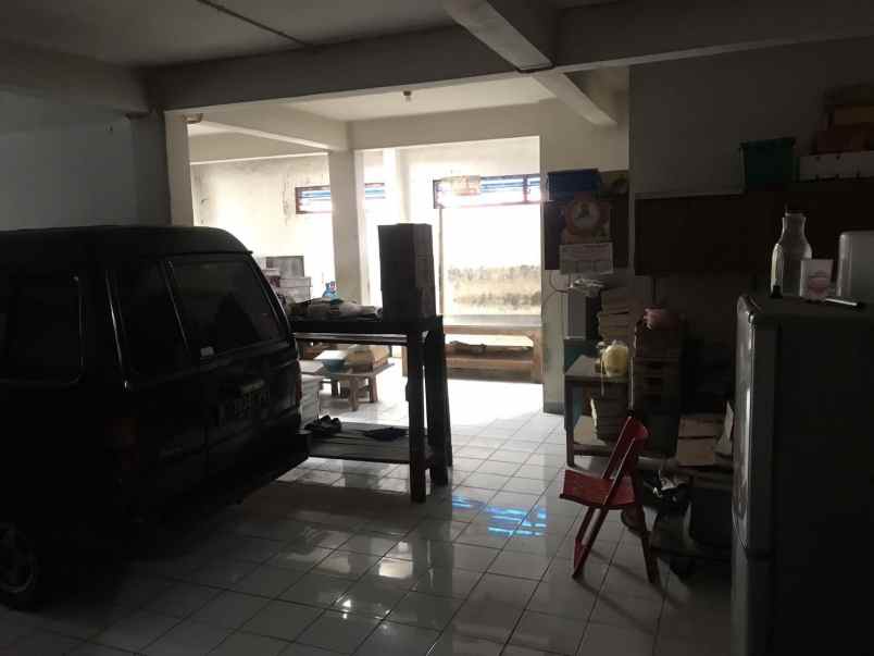 rumah dwijaya radio dalam