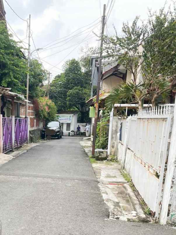 rumah dwijaya radio dalam