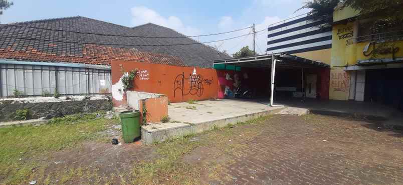 rumah hitung tanah main road dago ir h djuanda bandung