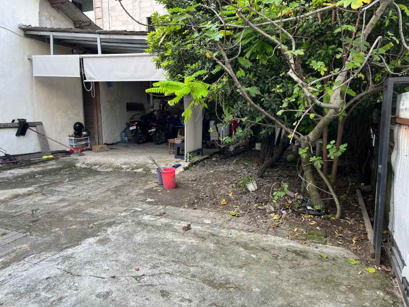 rumah hook hitung tanah di perumnas 3 bekasi timur