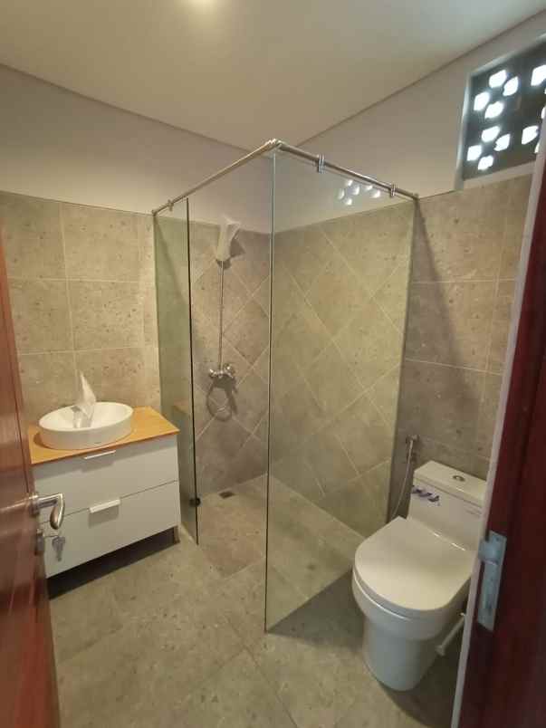 rumah jalan cendrawasih