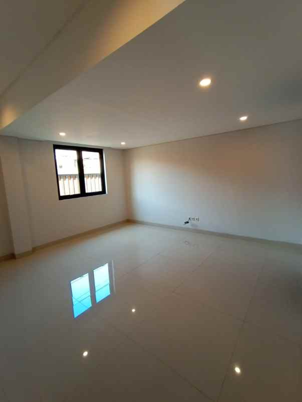 rumah jalan cendrawasih