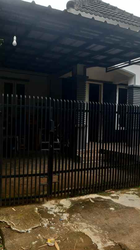 rumah jatisari jatiasi siap huni lokasi strategis 94m